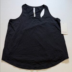 NWT Lululemon Love Tank
style LW1DAGS